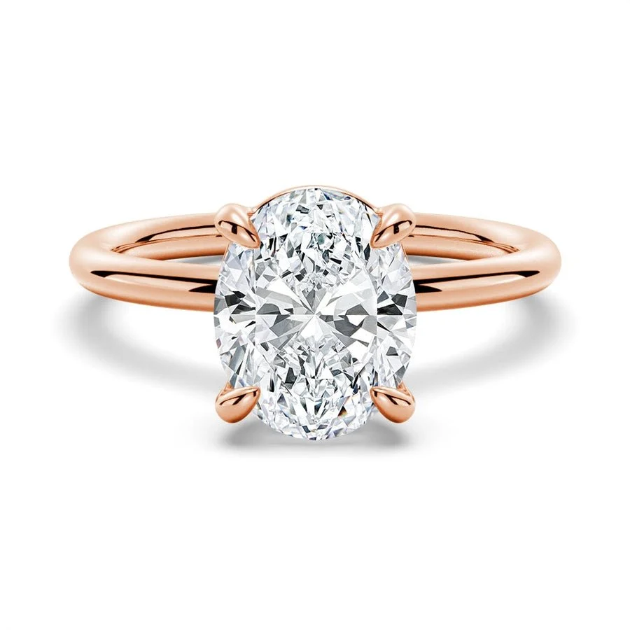 4 Prongs Oval Solitaire Lab Grown Diamond Engagement Ring
