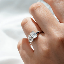 Load image into Gallery viewer, Toi et Moi Emerald Cut &amp; Pear Cut Engagement Ring