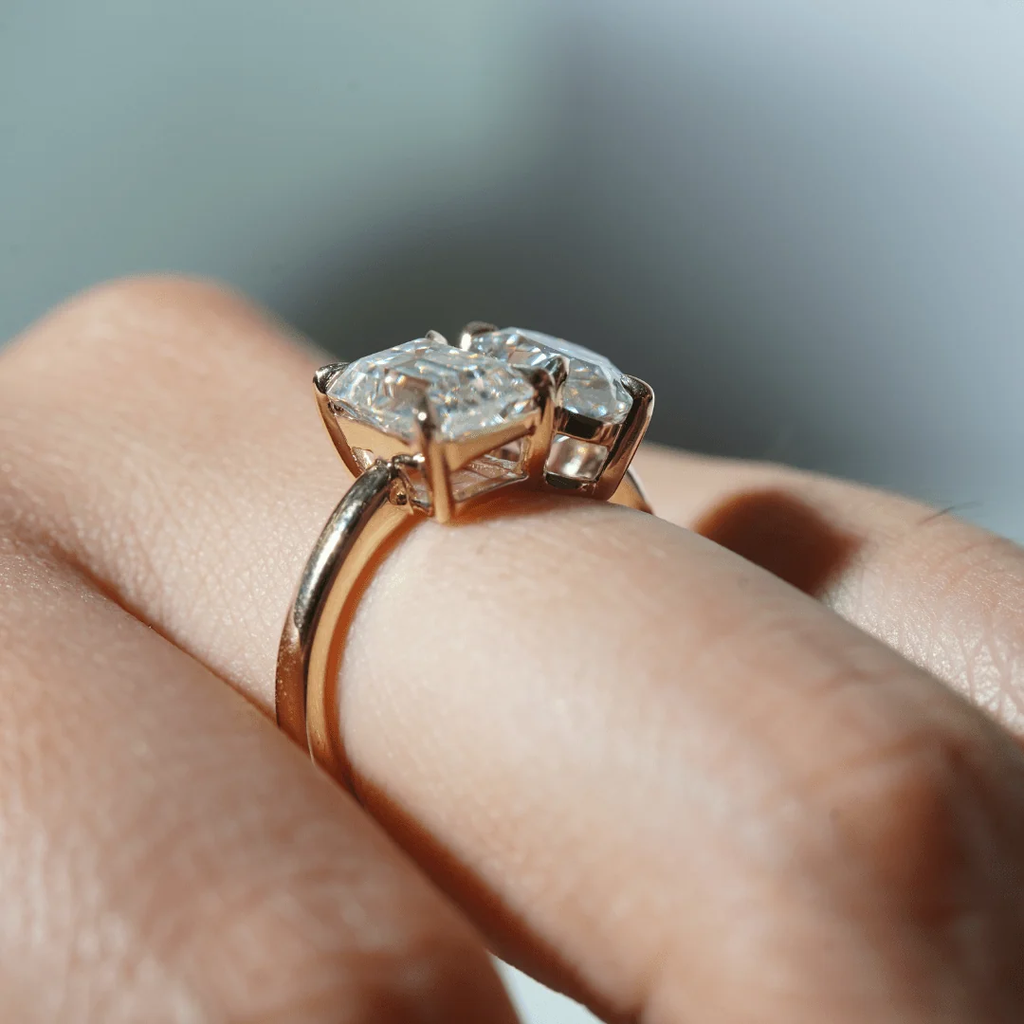 Toi et Moi Emerald Cut & Pear Cut Engagement Ring