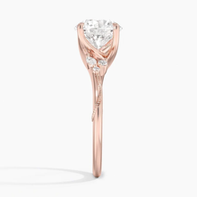 Load image into Gallery viewer, Elegant Round Shaped Moissanite Engagement Ring