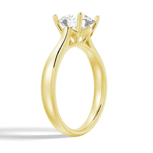 Load image into Gallery viewer, Classic 4-Prong Solitaire Round Moissanite Ring