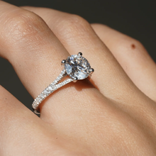 Load image into Gallery viewer, Round Cut Split-Shank Moissanite Engagement Ring