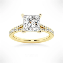 Load image into Gallery viewer, Princess Cut Split-Shank Moissanite Ring