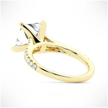Load image into Gallery viewer, Princess Cut Split-Shank Moissanite Ring
