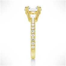 Load image into Gallery viewer, Enchantment Moissanite Ring