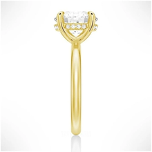 Load image into Gallery viewer, Velvet Dreams Oval Solitaire Moissanite Ring