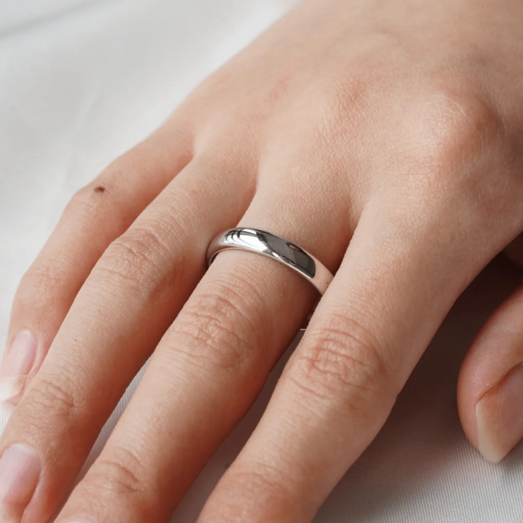 Unisex Dome Engagement Ring Band