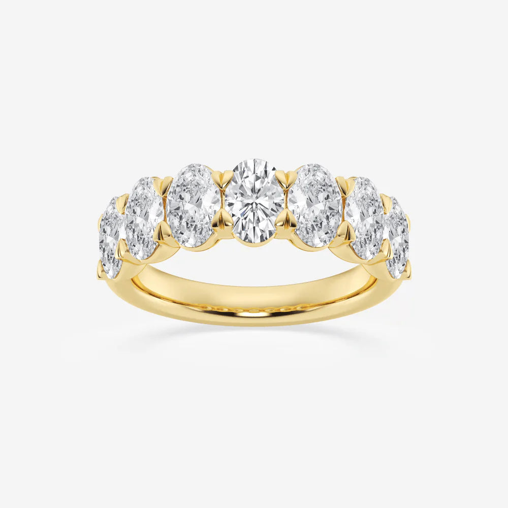 Shared Prong Oval Moissanite Band in Gold