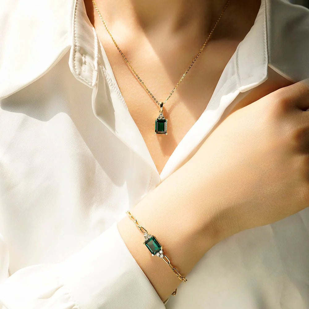 green gemstone bracelet  