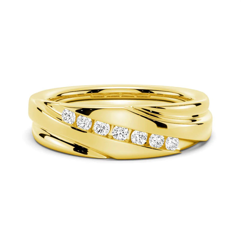 Elegant Gold Men’s Band