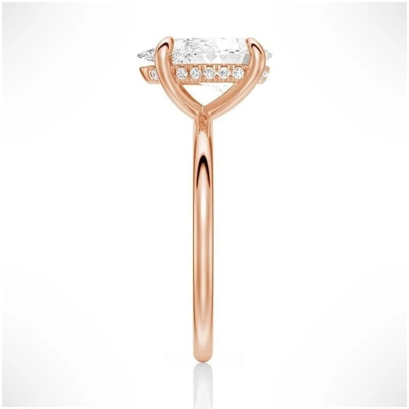 Captivating Raindrop Pear-Shaped Solitaire Moissanite Ring