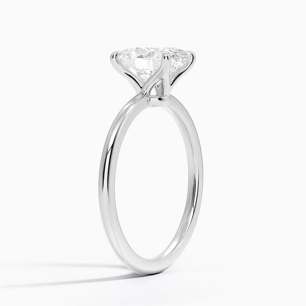 Minimalist Lab Diamond Ring