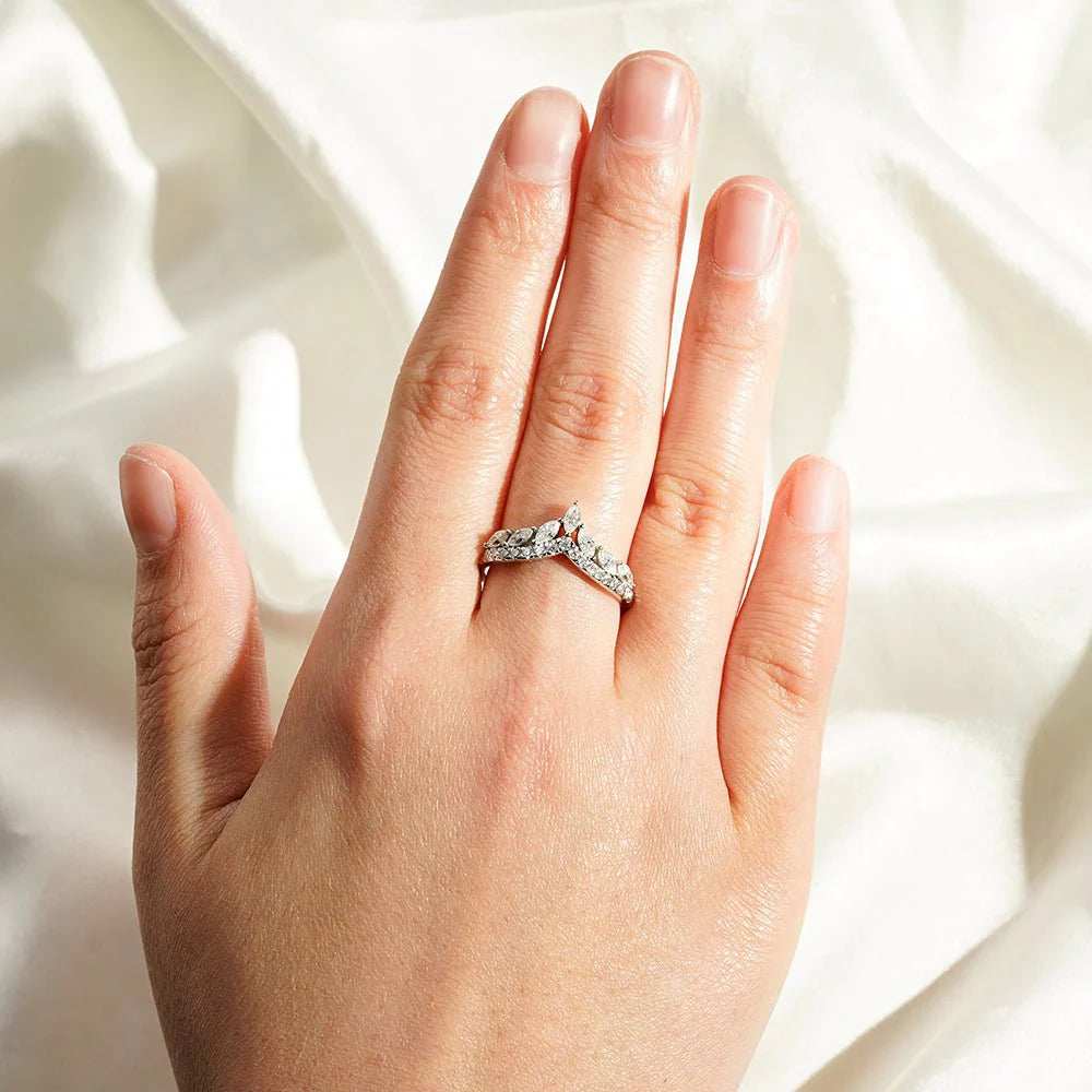 V-Shaped Crown Style Ring for Stacking