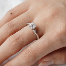 Load image into Gallery viewer, Classic Round Cut Moissanite Ring for Her