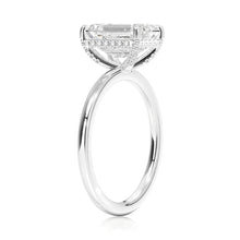 Load image into Gallery viewer, Four-Prong Emerald Diamond Ring