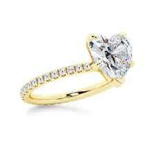 Load image into Gallery viewer, Endless Love Heart-Shaped Moissanite Engagement Ring