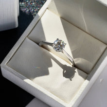 Load image into Gallery viewer, Classic Round Moissanite in Solitaire Setting