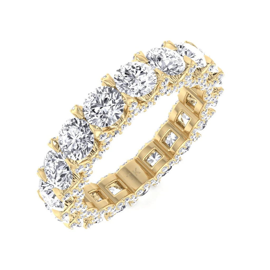 Micropavé Eternity Band – Round Moissanite Wedding Ring in Gold or Platinum