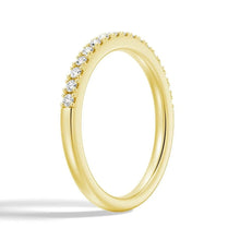 Load image into Gallery viewer, Princess Cut Twist Vine Moissanite Bridal Set