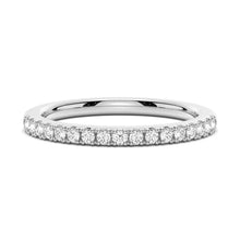 Load image into Gallery viewer, Princess Cut Twist Vine Moissanite Bridal Set
