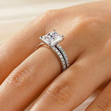 Load image into Gallery viewer, Radiant Cut Split-Shank Moissanite Bridal Set