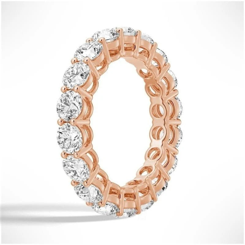 Elegant Wedding Band with Continuous Moissanite Sparkle