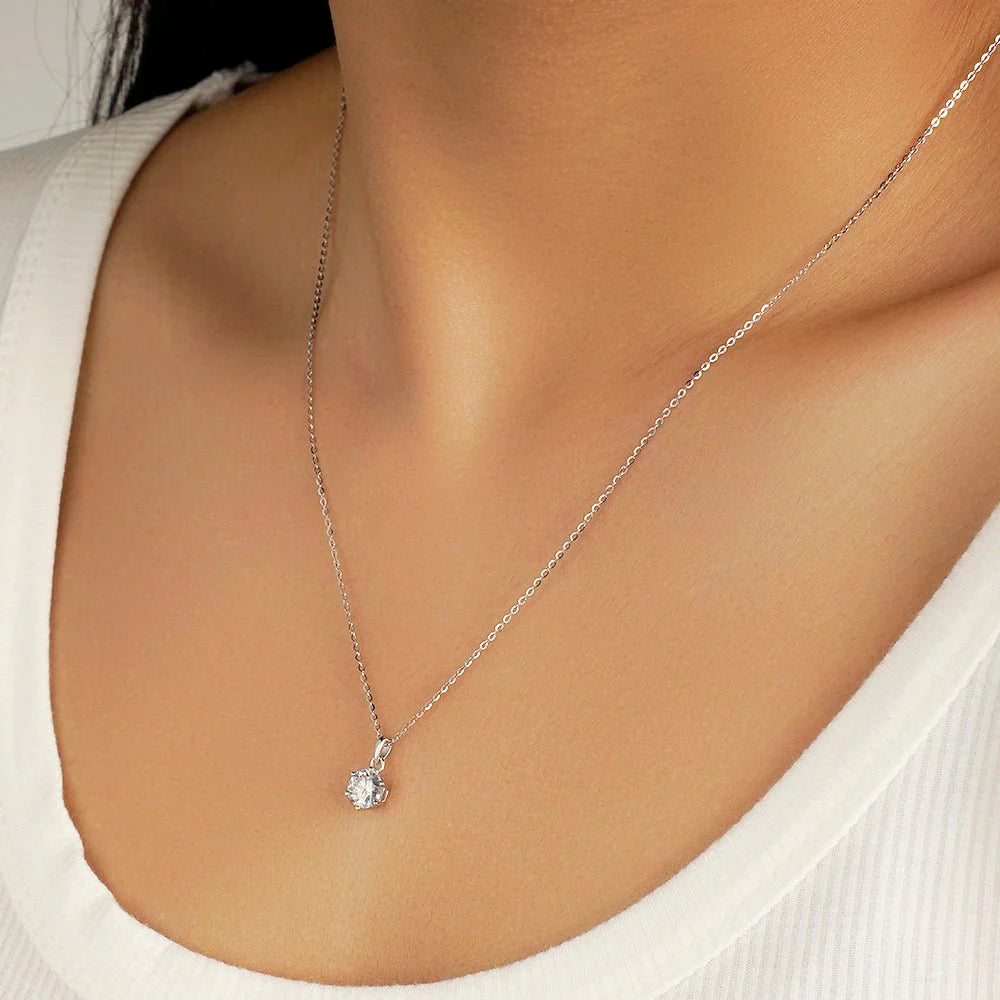 solitaire necklace  