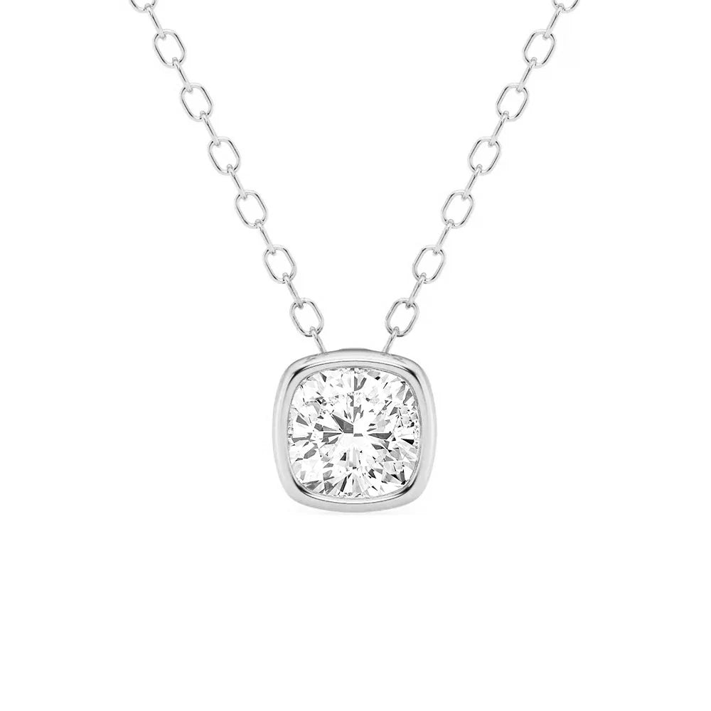 moissanite necklace  